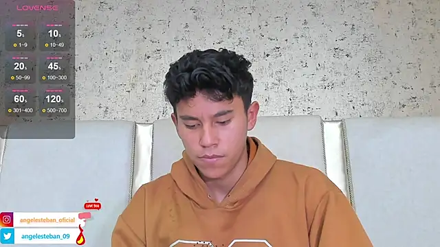 Angel esteban fx online show from January 28, 2025, 10:02 am