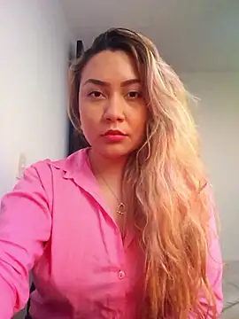 Lufer doll online show from January 15, 2026, 10:46 pm