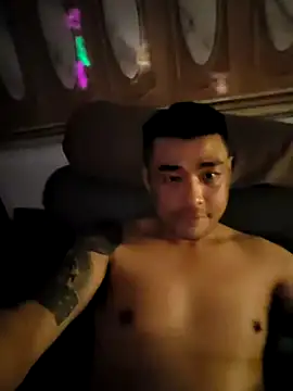 Asianhif online show from December 17, 2025, 5:52 pm