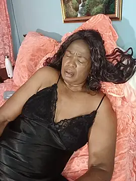 TALLNSEXY48 online show from November 12, 2025, 10:20 pm