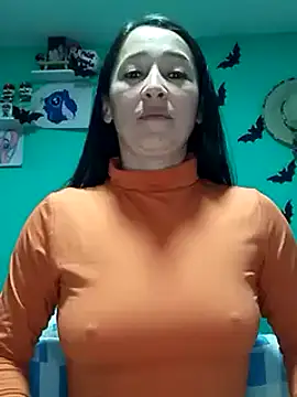 Snapshot of emilypoppy3 chatting on February 3, 2025, 12:25 pm emilypoppy3 online show from February 3, 2025, 12:25 pm