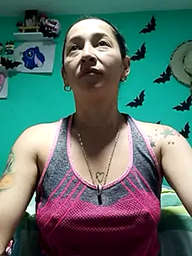 Snapshot of emilypoppy3 chatting on February 7, 2025, 1:22 pm emilypoppy3 online show from February 7, 2025, 1:22 pm