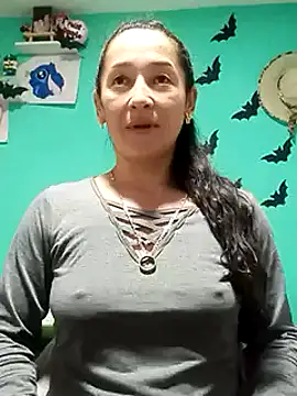 Snapshot of emilypoppy3 chatting on February 20, 2025, 3:08 pm emilypoppy3 online show from February 20, 2025, 3:08 pm