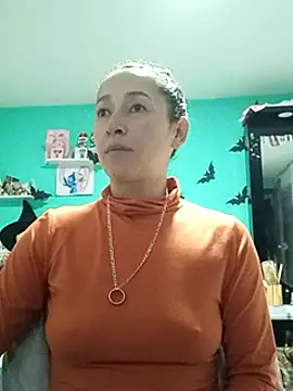 Snapshot of emilypoppy3 chatting on March 5, 2025, 1:17 pm emilypoppy3 online show from March 5, 2025, 1:17 pm