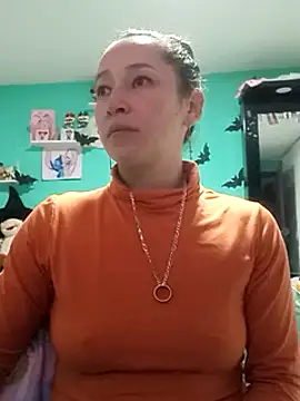 Snapshot of emilypoppy3 chatting on March 5, 2025, 9:59 pm emilypoppy3 online show from March 5, 2025, 9:59 pm