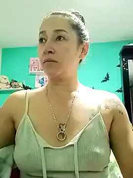 Snapshot of emilypoppy3 chatting on March 13, 2025, 1:07 pm emilypoppy3 online show from March 13, 2025, 1:07 pm