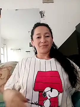 Snapshot of emilypoppy3 chatting on November 29, 2025, 9:07 pm emilypoppy3 online show from November 29, 2025, 9:07 pm