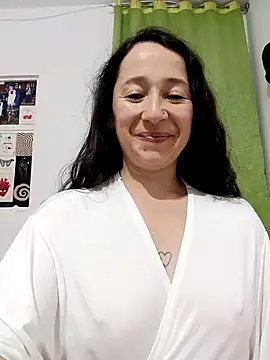 Snapshot of emilypoppy3 chatting on February 20, 2026, 2:19 am emilypoppy3 online show from February 20, 2026, 2:19 am