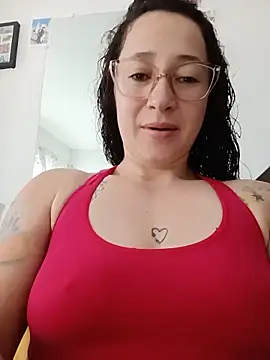 emilypoppy3 online show from May 24, 2026, 12:43 pm