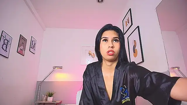 daddys little princesss online show from February 26, 2025, 8:59 am