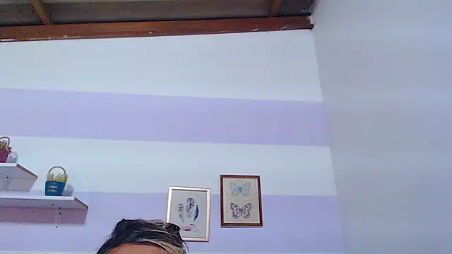 kimberlyvega online show from April 17, 2026, 5:38 pm