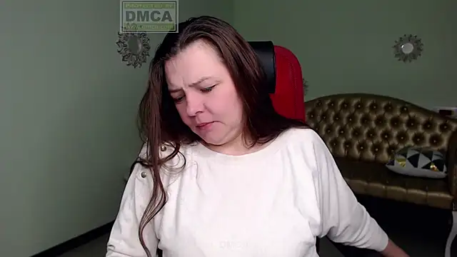 Lily flower7 online show from March 13, 2025, 5:07 pm