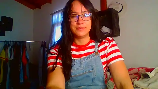 brittanycheeks online show from February 8, 2025, 3:10 pm