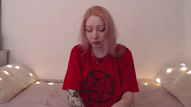 Emily hardcore online show from March 6, 2026, 8:38 pm