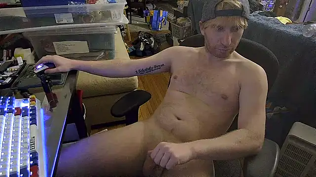 ryderswell123 online show from December 9, 2024, 9:28 am