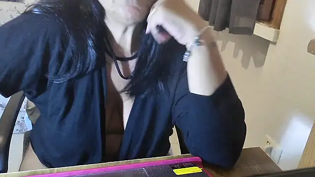 45marina45 online show from November 7, 2025, 8:36 am