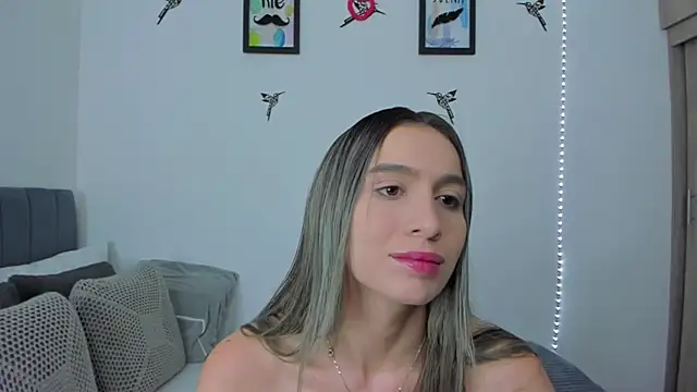 Snapshot of im_sarah34 chatting on January 11, 2026, 9:09 pm im sarah34 online show from January 11, 2026, 9:09 pm