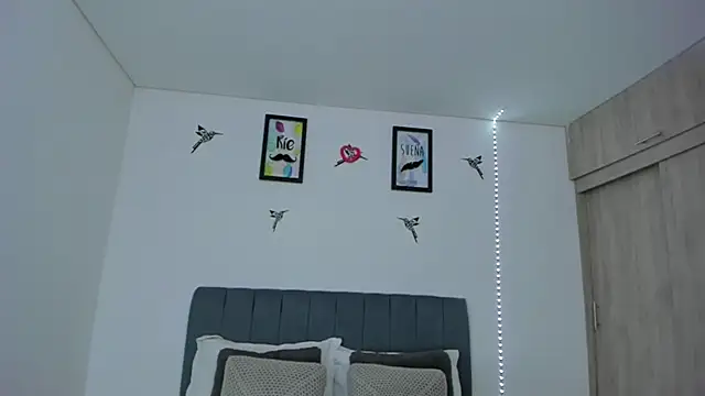 Snapshot of im_sarah34 chatting on February 9, 2026, 9:41 pm im sarah34 online show from February 9, 2026, 9:41 pm