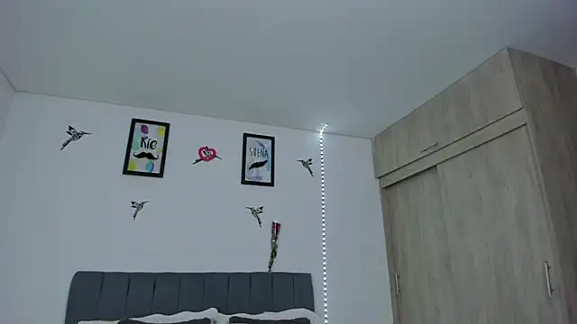 im sarah34 online show from March 8, 2026, 2:04 am