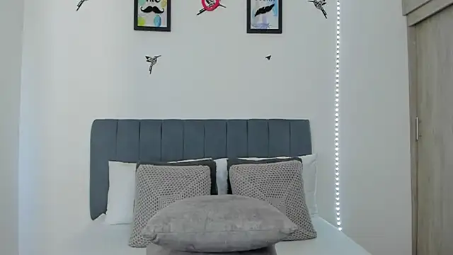 im sarah34 online show from March 20, 2026, 7:19 pm