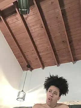 EmmilyBrant online show from February 14, 2026, 10:23 am