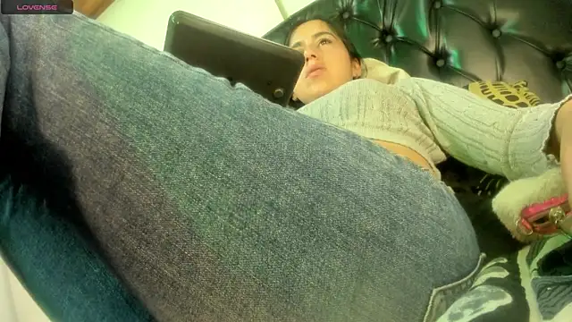 Snapshot of Miss18taylor chatting on November 30, 2025, 2:59 am Miss18taylor online show from November 30, 2025, 2:59 am