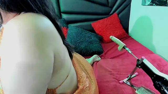 Snapshot of martina_foxy_ chatting on January 27, 2025, 2:46 pm martina foxy online show from January 27, 2025, 2:46 pm