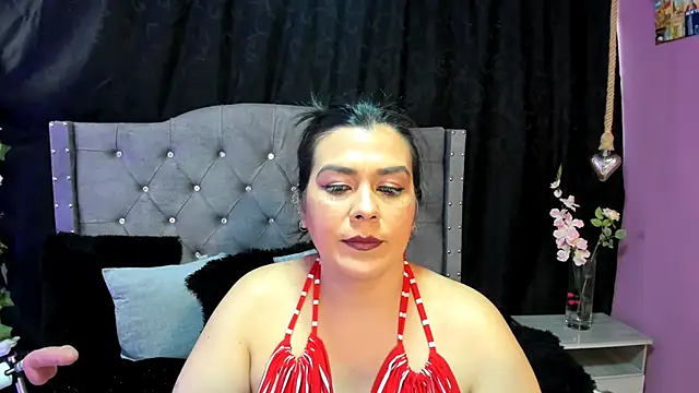 Snapshot of martina_foxy_ chatting on February 23, 2025, 12:27 pm martina foxy online show from February 23, 2025, 12:27 pm