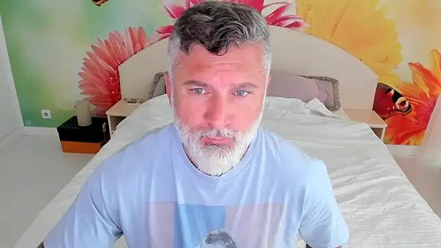 Snapshot of BlowMyXXL chatting on November 14, 2025, 10:36 am BlowMyXXL online show from November 14, 2025, 10:36 am