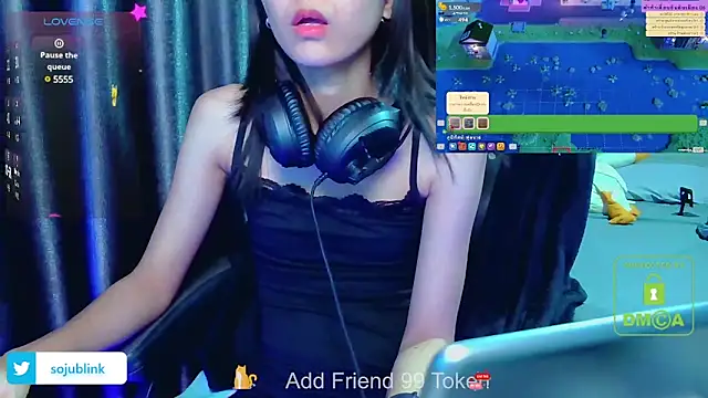 Snapshot of littlemiilk chatting on December 30, 2024, 7:32 pm littlemiilk online show from December 30, 2024, 7:32 pm