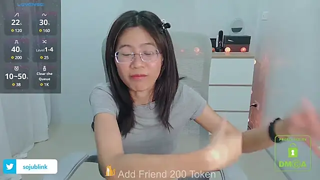 Snapshot of littlemiilk chatting on March 20, 2025, 6:09 pm littlemiilk online show from March 20, 2025, 6:09 pm