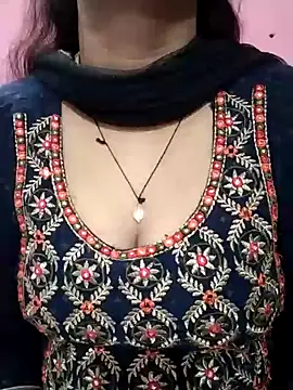 Cute nidhi online show from December 7, 2024, 5:15 am