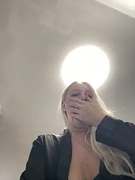 MerlinDave online show from February 8, 2026, 12:58 am