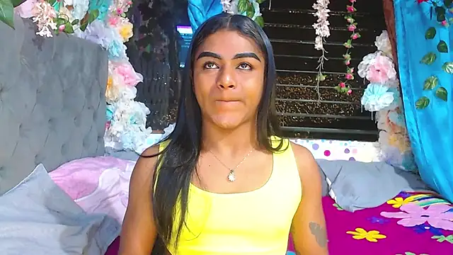 Karly coffe online show from December 20, 2025, 8:10 am