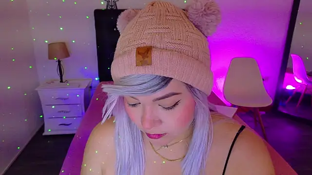 Snapshot of Cuckold_lover69 chatting on January 7, 2025, 3:57 am Cuckold lover69 online show from January 7, 2025, 3:57 am