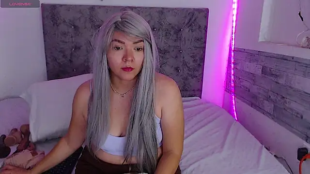 Cuckold lover69 online show from March 27, 2026, 3:23 am