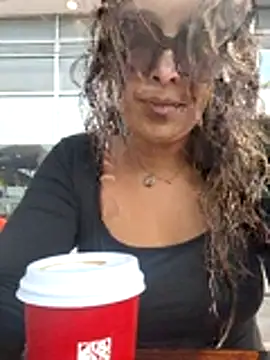 lauramcdowell1 online show from February 27, 2026, 7:36 pm