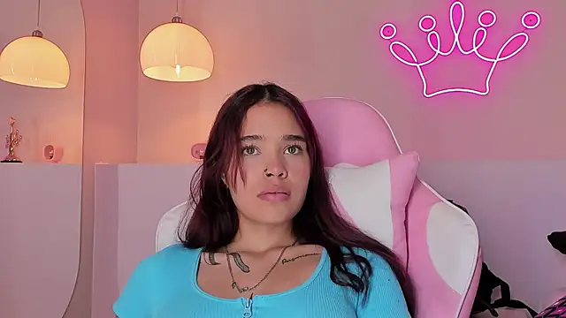 violeth hill online show from February 15, 2025, 11:36 pm