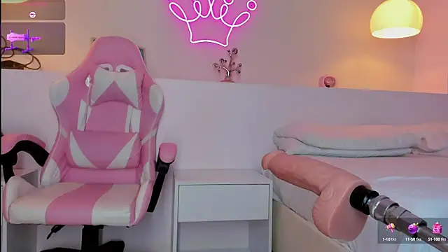 violeth hill online show from March 11, 2025, 8:09 pm