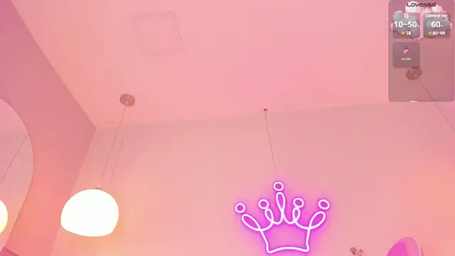 violeth hill online show from September 15, 2025, 7:47 pm