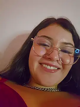 Snapshot of juli05star20 chatting on March 8, 2026, 2:04 am juli05star20 online show from March 8, 2026, 2:04 am