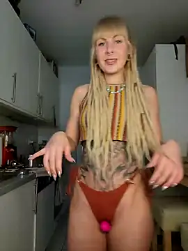 Snapshot of Jenna-Lia chatting on December 8, 2024, 7:47 am Jenna-Lia online show from December 8, 2024, 7:47 am