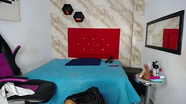 issa  love online show from January 8, 2026, 2:08 pm