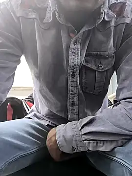 toxicboy121212 online show from February 19, 2025, 1:17 pm