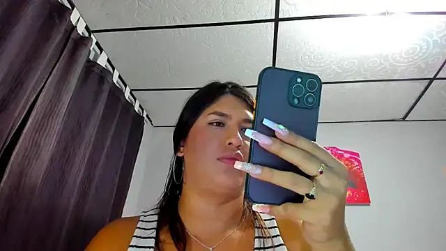 aleziiacam online show from September 16, 2025, 5:19 am