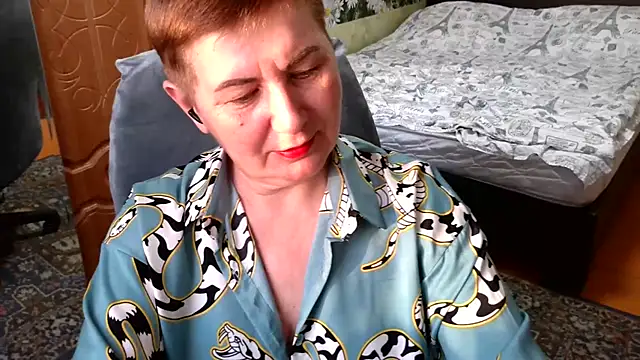 NicoleOlla online show from February 18, 2025, 10:49 am