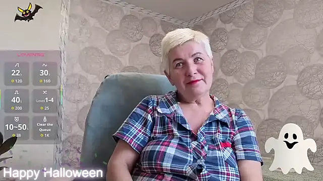 NicoleOlla online show from November 1, 2025, 4:25 am