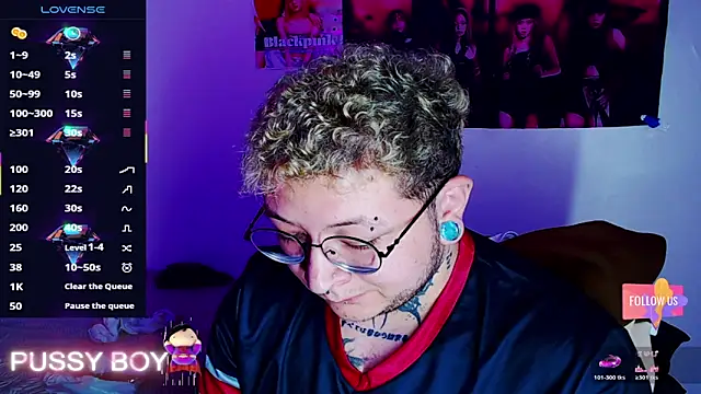 Snapshot of princeFtm chatting on February 1, 2026, 5:33 pm princeFtm online show from February 1, 2026, 5:33 pm