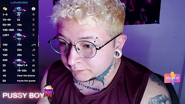 Snapshot of princeFtm chatting on February 17, 2026, 6:14 pm princeFtm online show from February 17, 2026, 6:14 pm