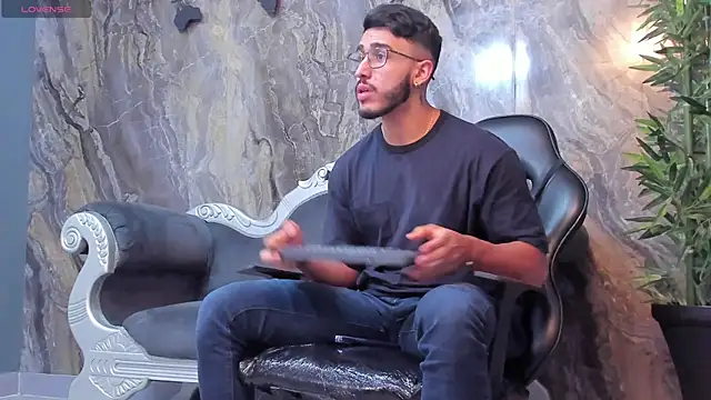 Liam Kleiin online show from February 3, 2025, 11:42 am